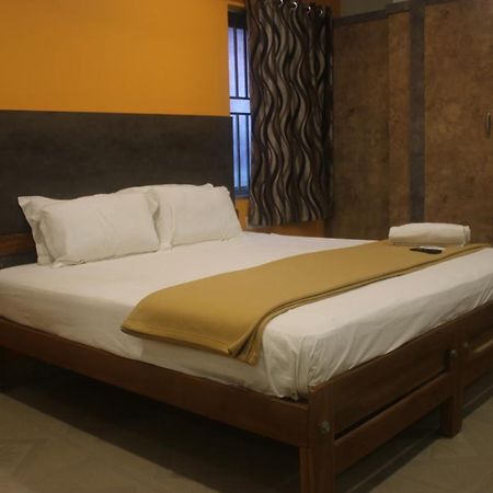 Hotel Sikara, Kumbakonam Exterior foto